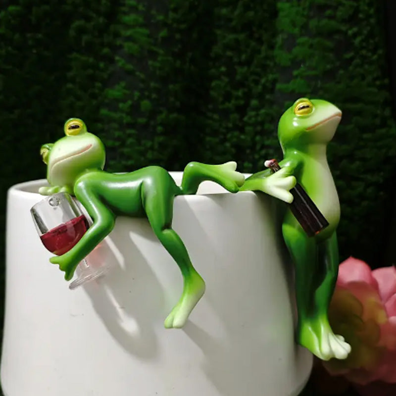 Miniature frog figurines Plant decorations